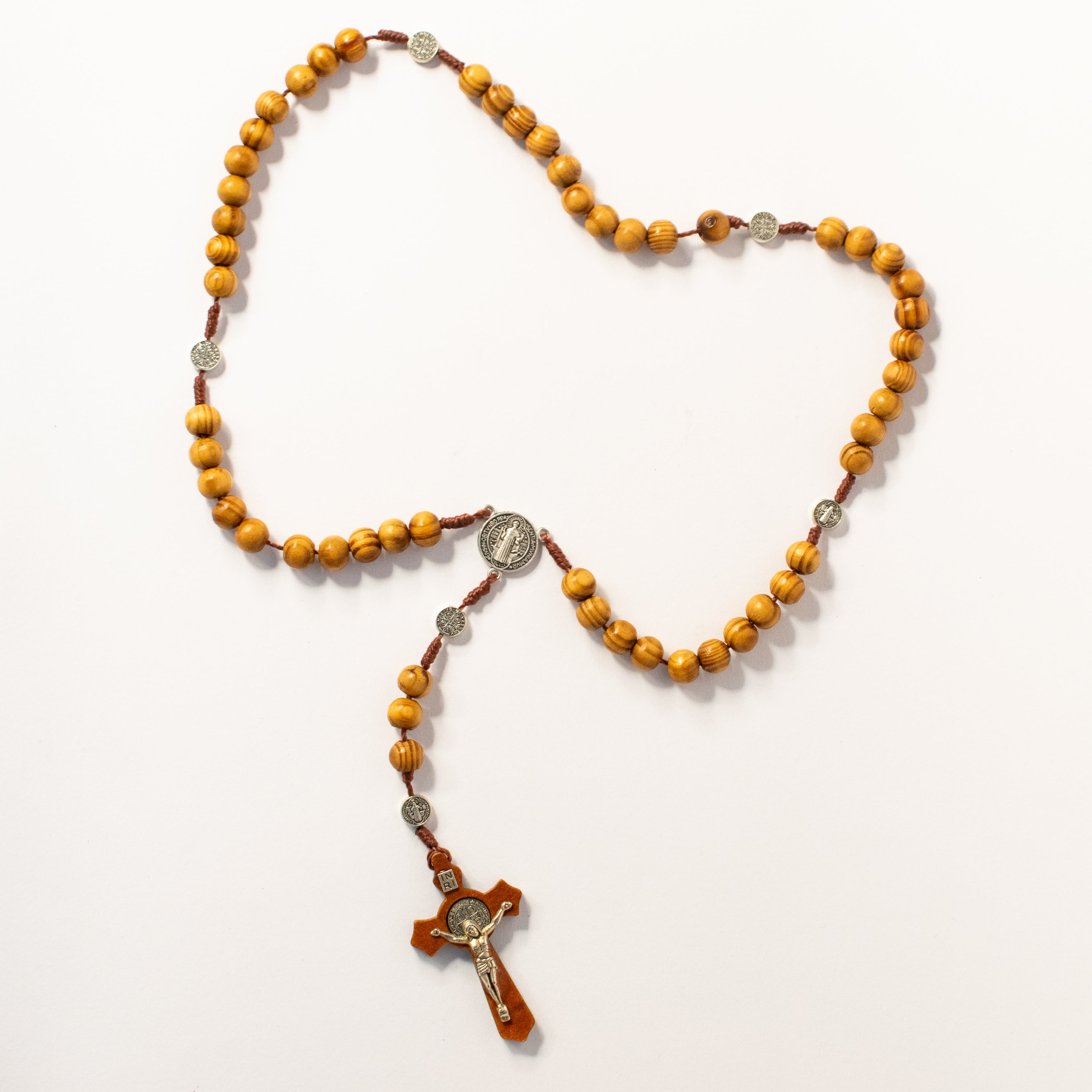 Rozariu din lemn de măslin cu medalie Sfântul Benedict din Nursia și crucifix