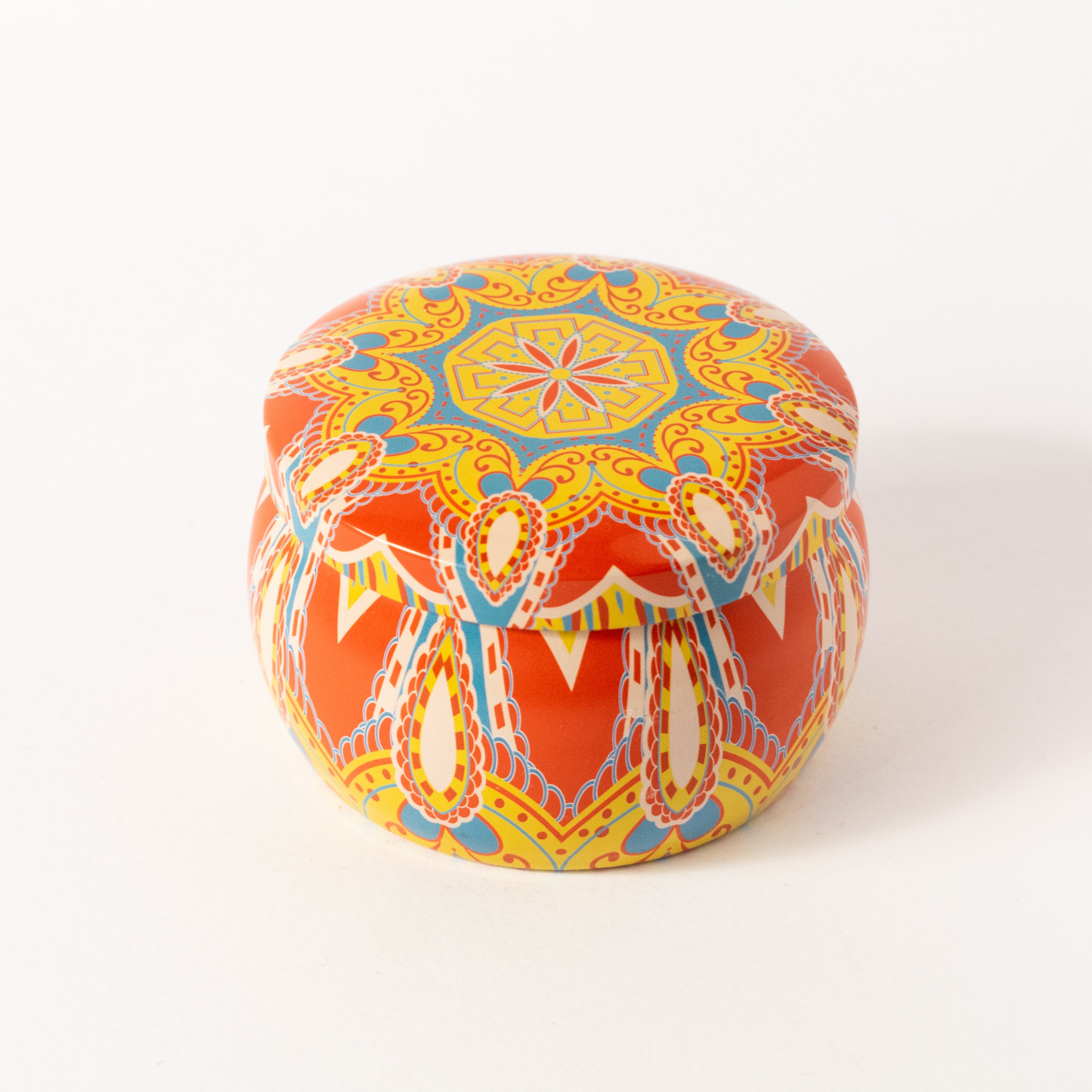 Lumânare parfumată pentru casă cu mir – Mireasmă de Trandafir – Mângâiere și Pace Sufletească