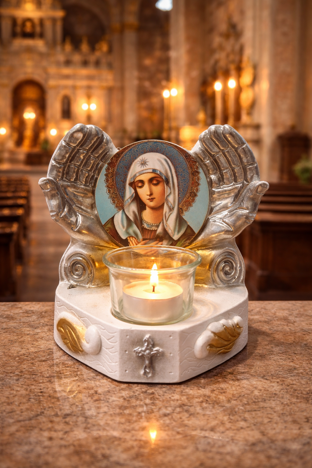 Candelă „Maica Domnului cu aripi de înger” – Lumină de rugăciune și ocrotire