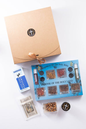 Set Aniversare Binecuvântat din Ierusalim – Cruce din lemn de măslin și Sfinte Elemente - M2 - Din Ierusalim