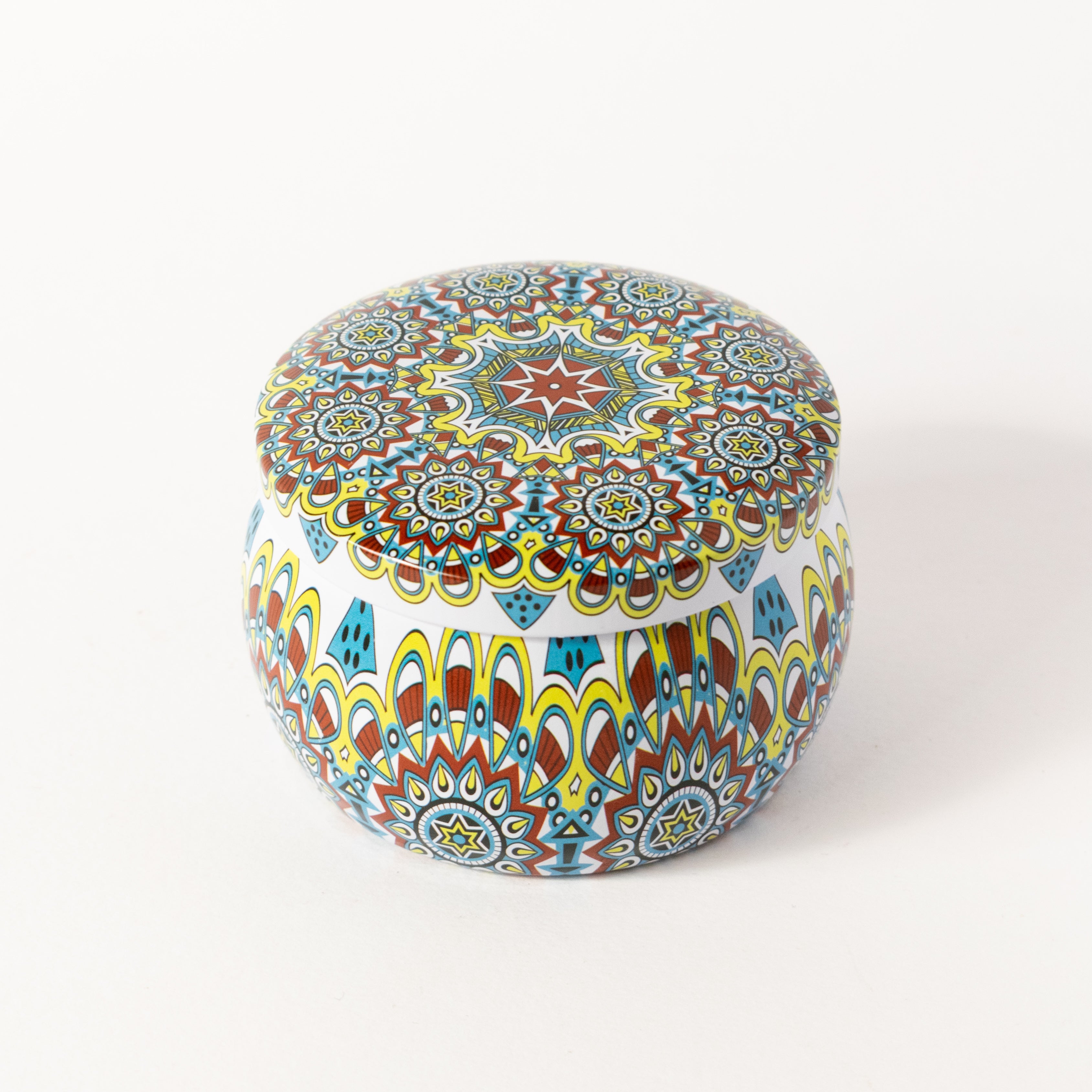 Lumânare parfumată pentru casă cu mir – Mireasmă de Mosc – Protecție și stabilitate