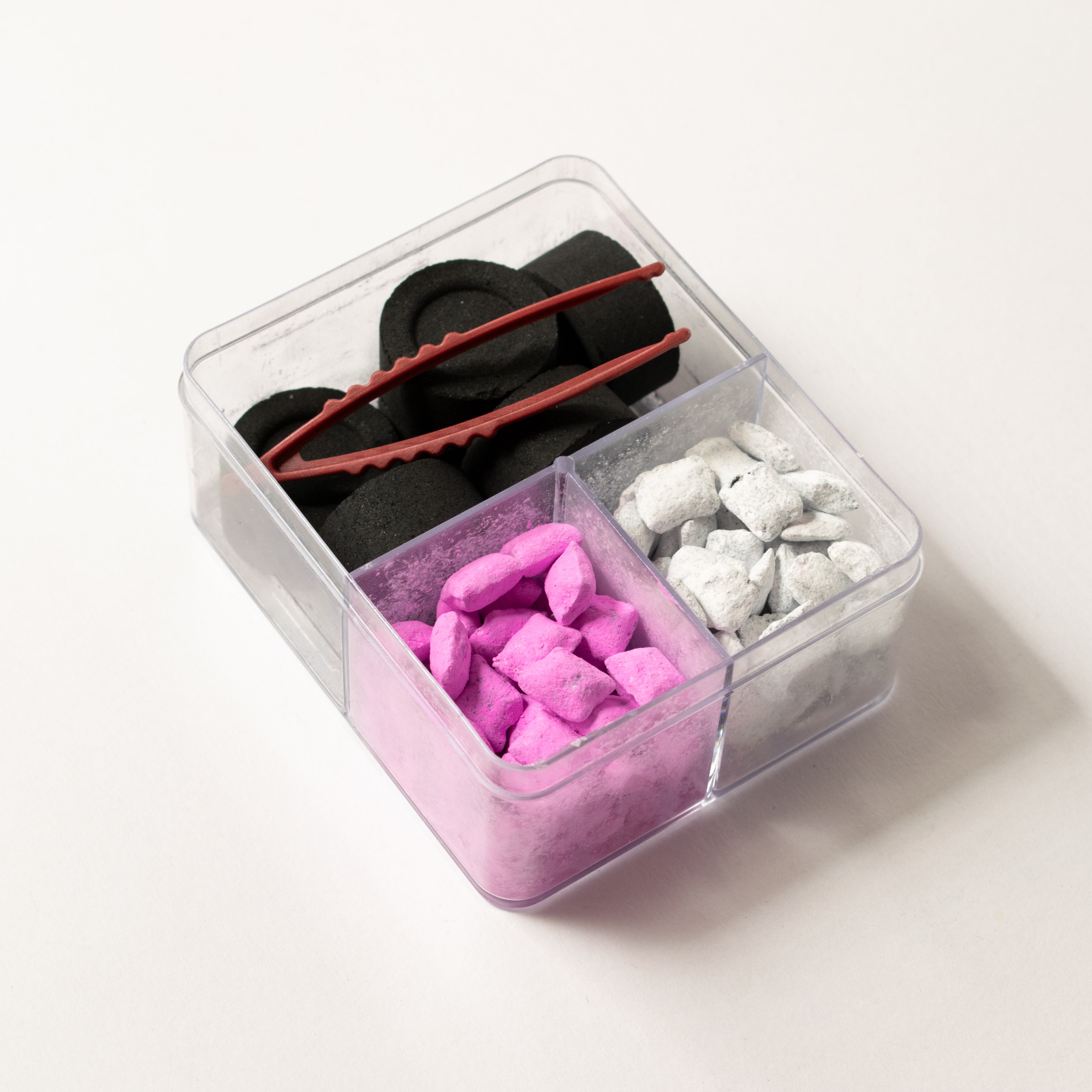 Tămâie Premium Smirnă și Violetă – Formula Bizantină Tradițională pentru Rugăciune și Liniște Sufletească – Set cu 6 cărbuni și pensetă