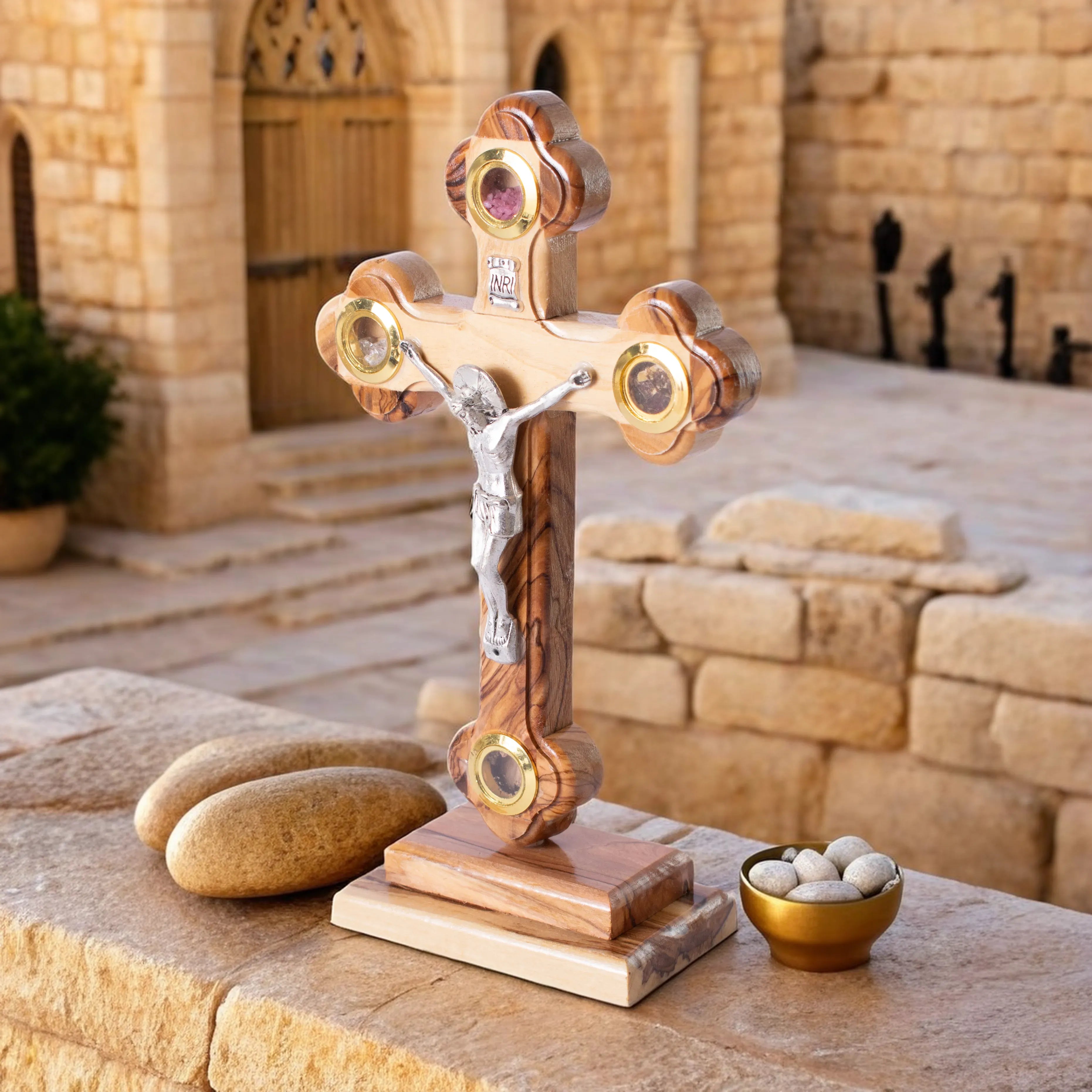CRUCE lemn maslin din IERUSALIM cu 4 elemente SFINTE și suport 12cm