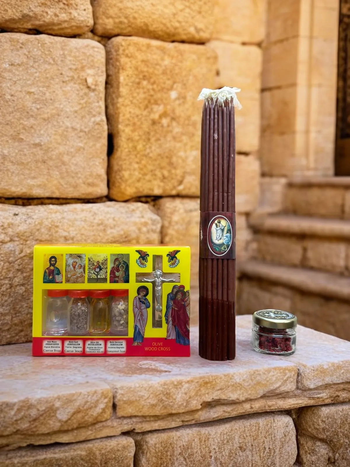 Pachetul Luminii Adevărate din Țara Sfântă