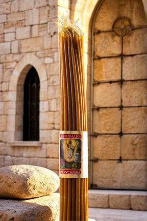 Pachetul celor 33 de Lumânări Sfinte din ceară de albine – de la Biserica Sfântului Mormânt din Ierusalim - Din Ierusalim